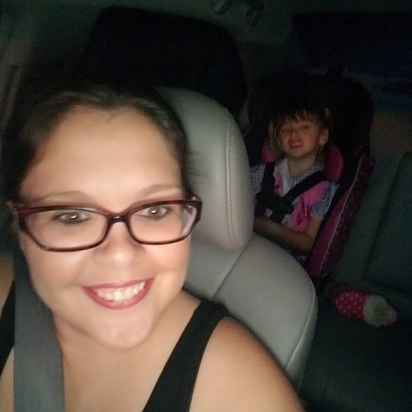 Meet your Posher, Heather - Picture 1 of 1